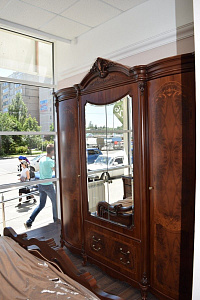 Шкаф Илона 4-дверный караваджо