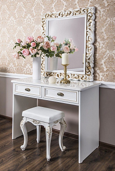 Пуфик Натали белый глянец