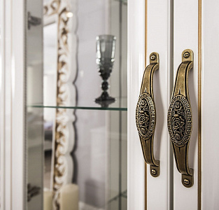 Гостиная Натали 1+тв+2 белый глянец