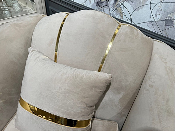 Кресло Лара бежевый золото