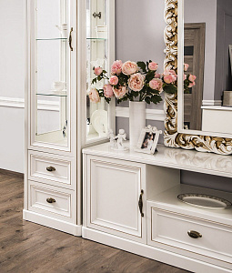 Витрина Натали 1-ств белый глянец