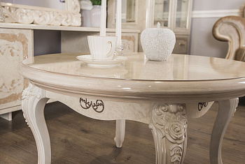 Столик круглый Патрисия крем корень глянец